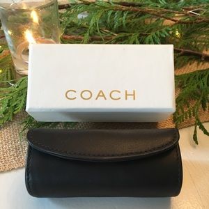 STOCKING STUFFER!!! NEW COACH CASE
